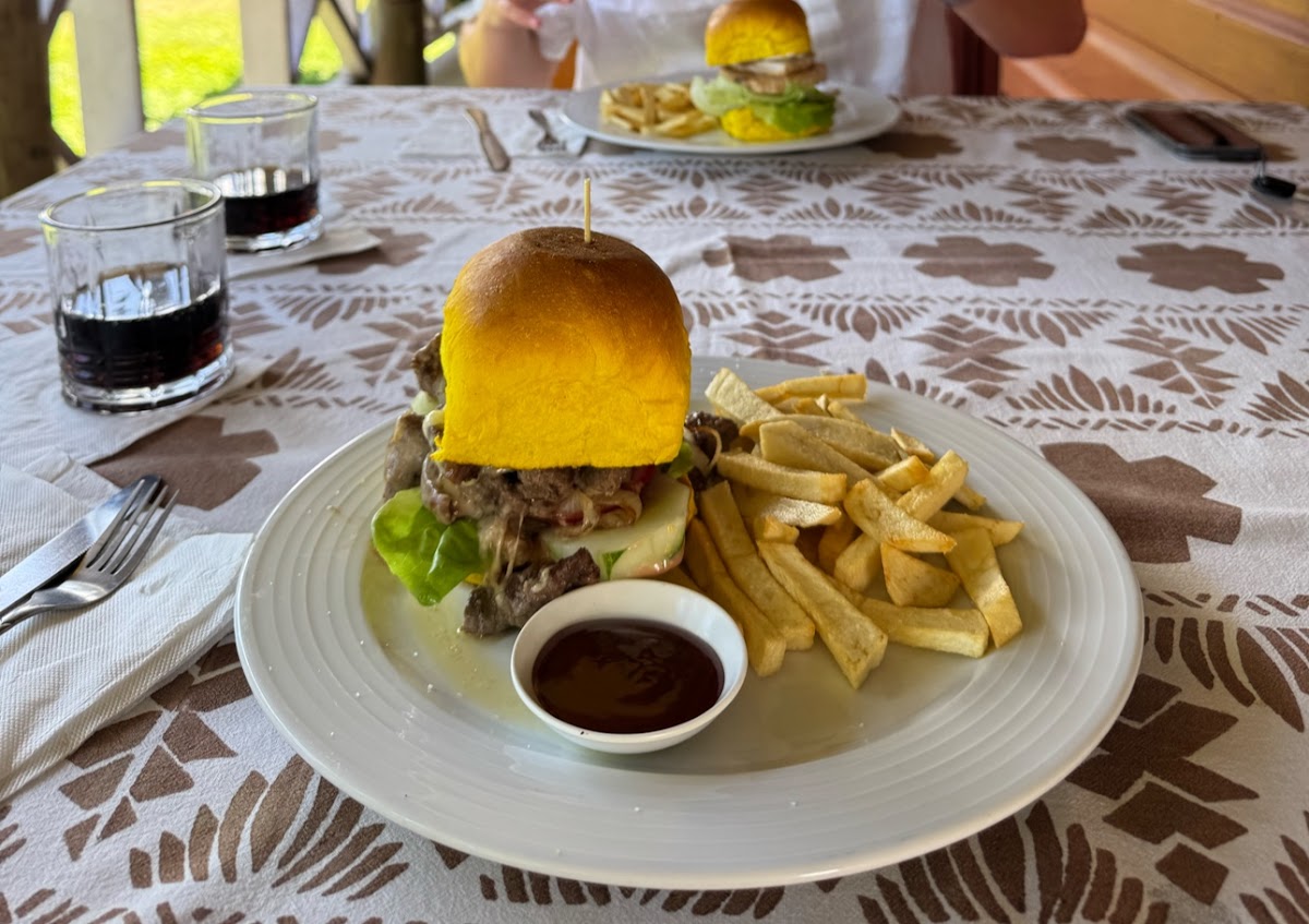 Beach Bum Burgers Photos 2